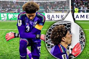 吻別世界杯！40歲奧喬亞賽后親吻門柱，已宣布退役“火氣”不再大
